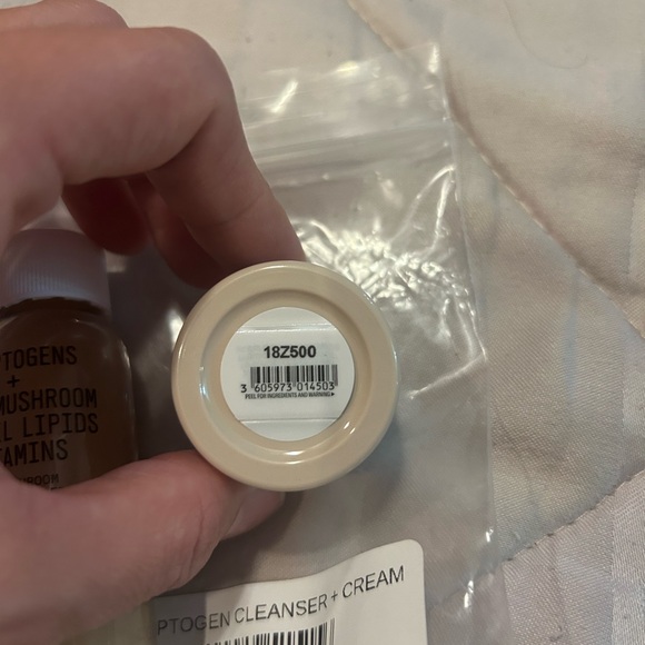 Youth To The People Adaptogen Duo - Skincare Set - Picture 3 of 5